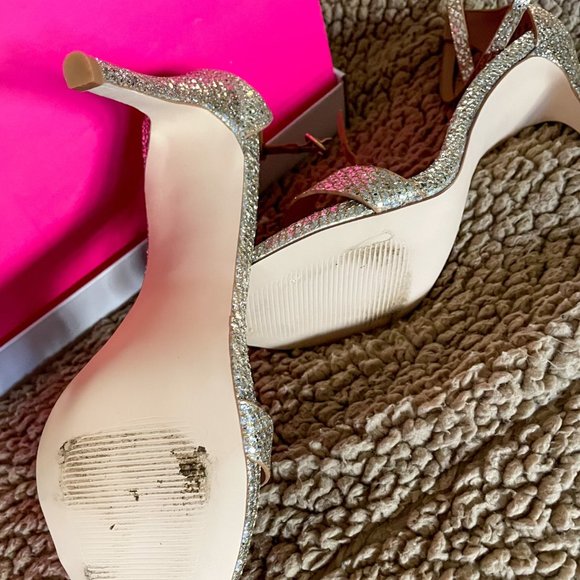 Silver Glitter high heels; Size 8; JustFab - Picture 2 of 3